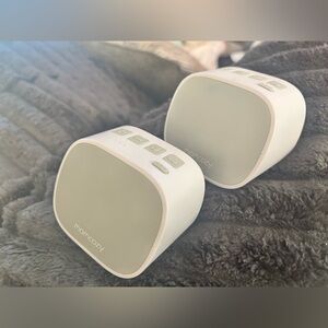 MomCozy Hands Free Pumps